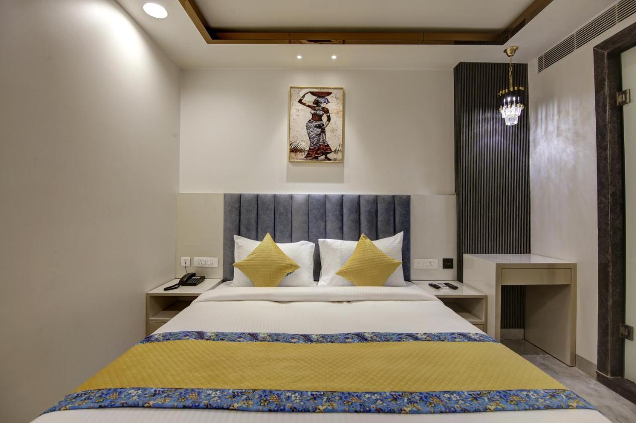 Hotel Kaca Inn-By Haveliya Hotels- Traveller'S Choice Award Winner 2025 Neu-Delhi Exterior foto