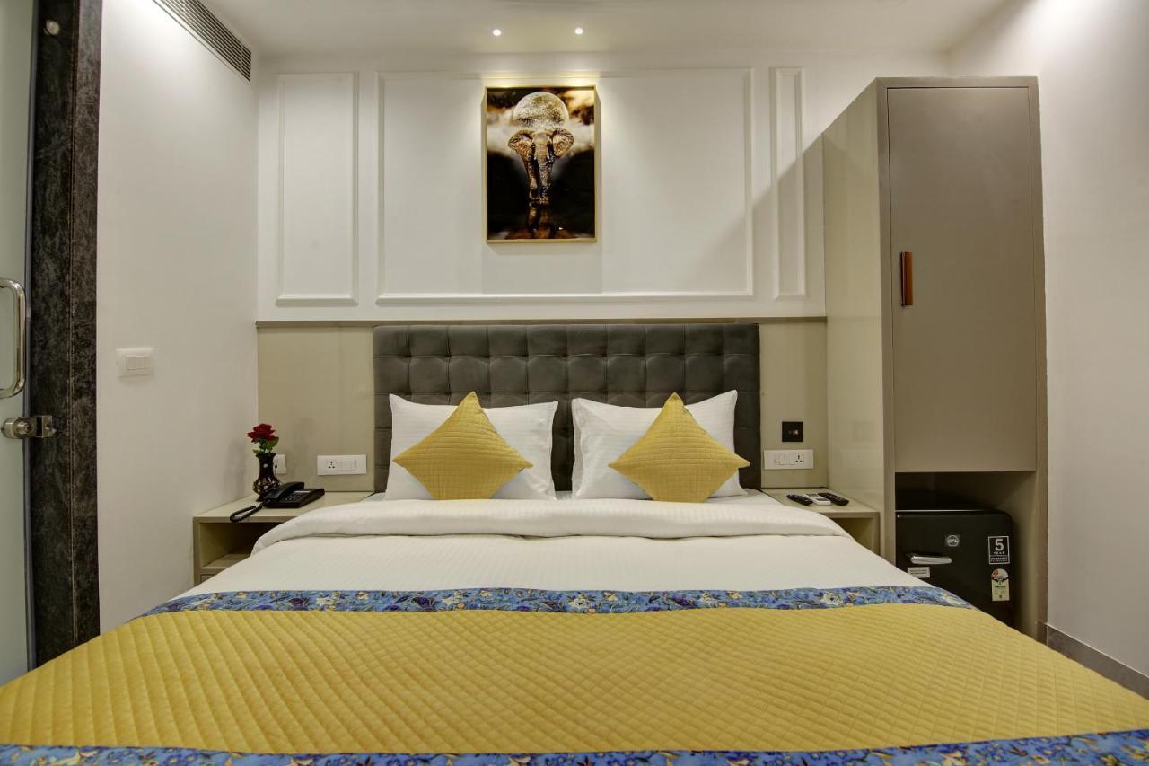 Hotel Kaca Inn-By Haveliya Hotels- Traveller'S Choice Award Winner 2025 Neu-Delhi Exterior foto