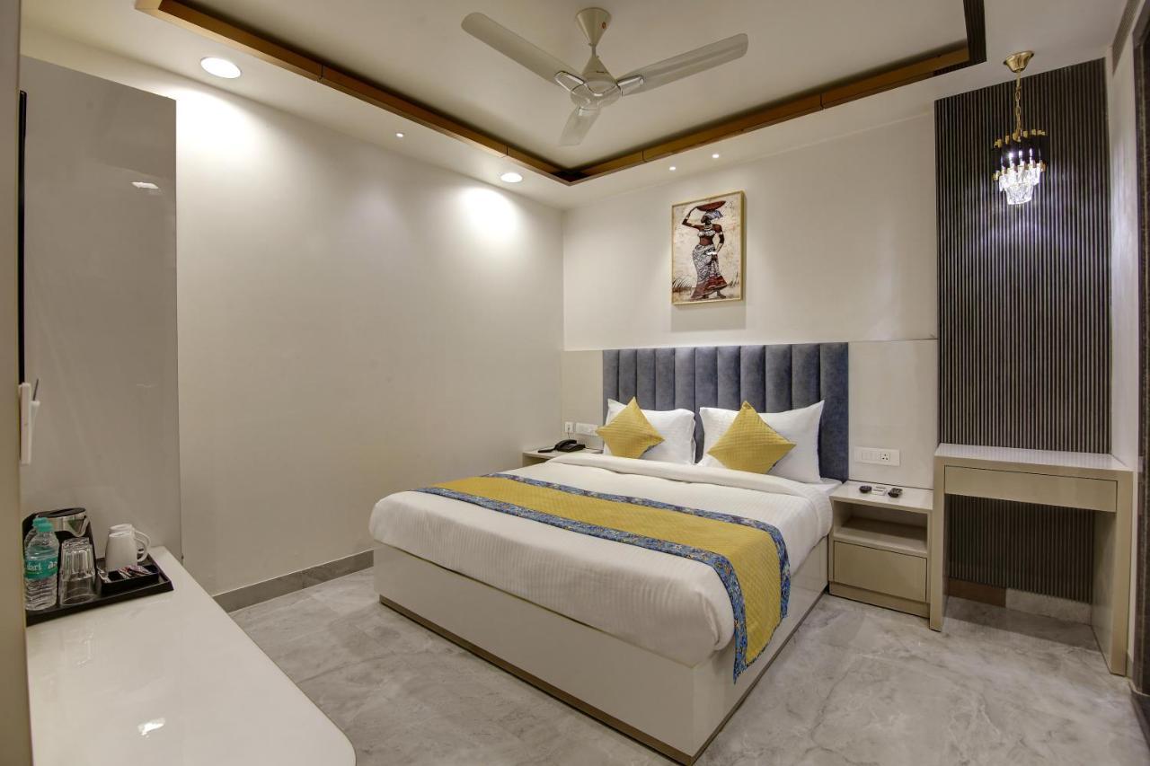 Hotel Kaca Inn-By Haveliya Hotels- Traveller'S Choice Award Winner 2025 Neu-Delhi Exterior foto