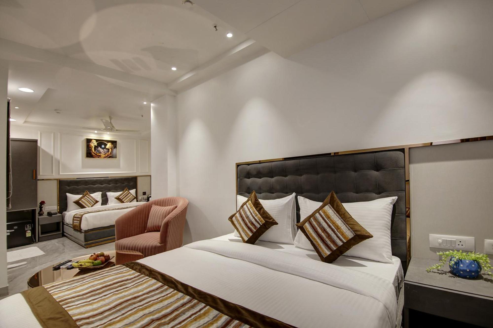 Hotel Kaca Inn-By Haveliya Hotels- Traveller'S Choice Award Winner 2025 Neu-Delhi Exterior foto