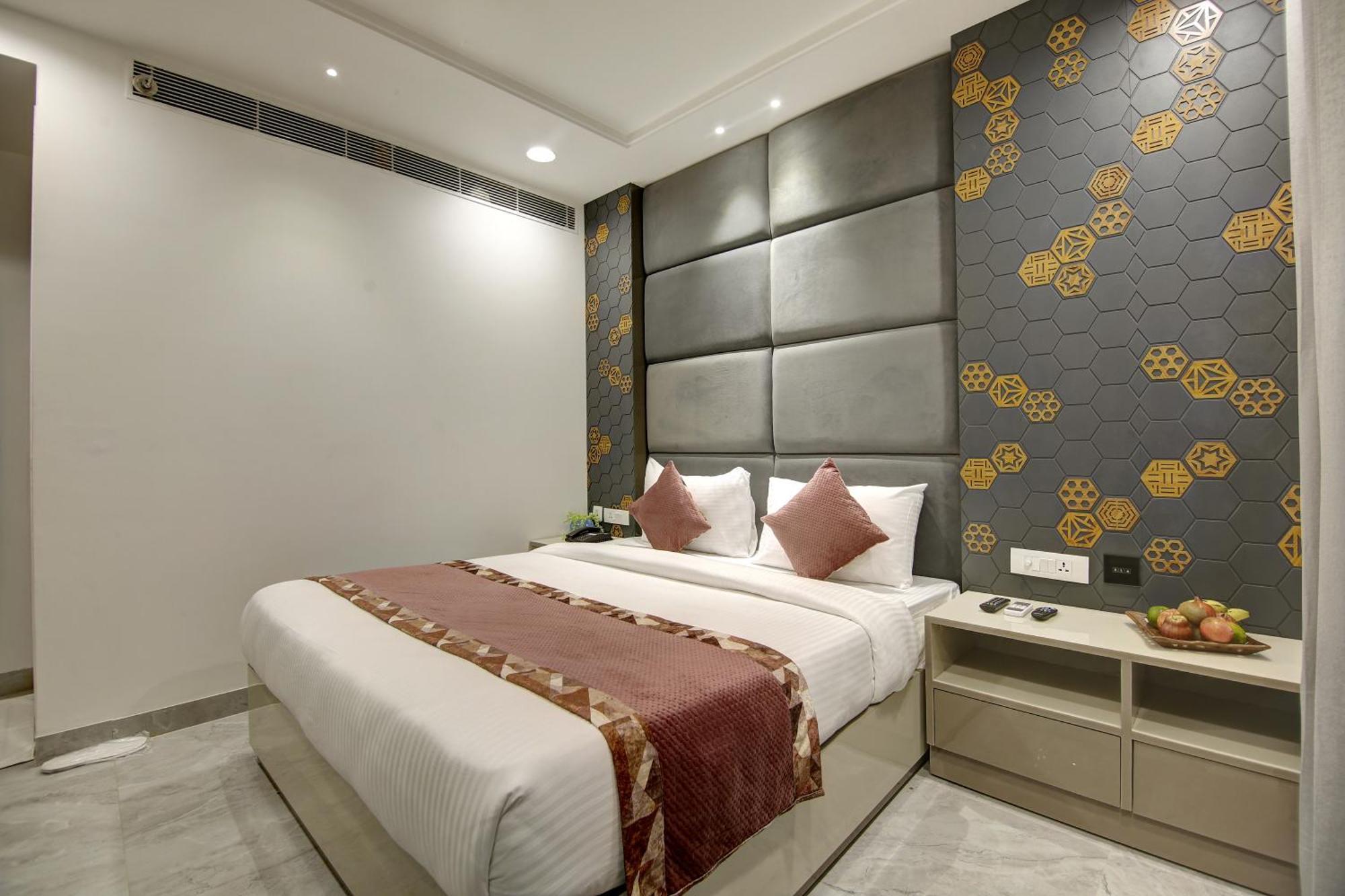 Hotel Kaca Inn-By Haveliya Hotels- Traveller'S Choice Award Winner 2025 Neu-Delhi Exterior foto