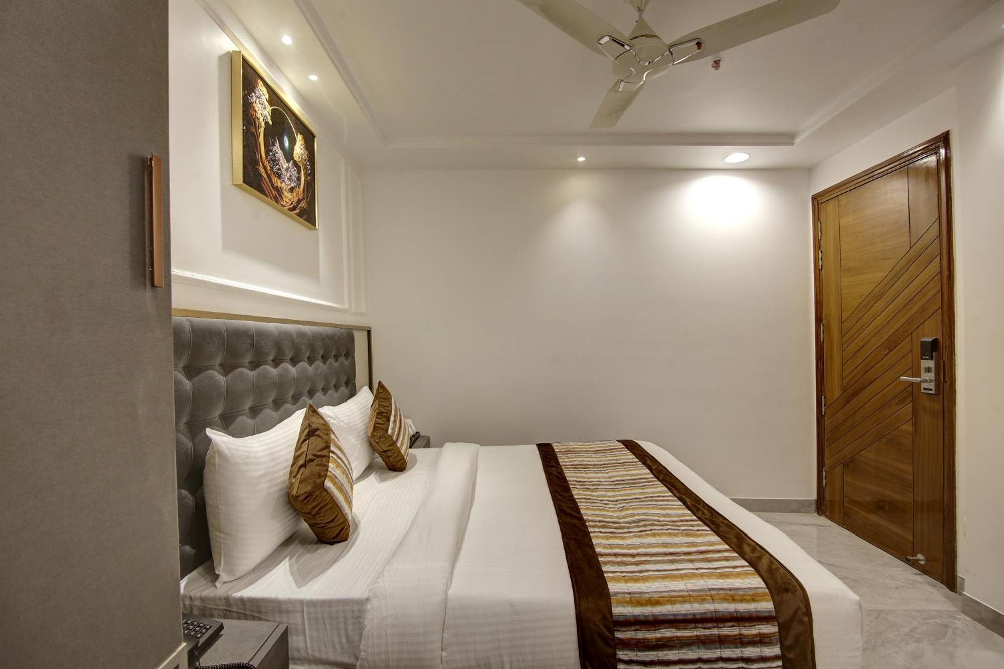 Hotel Kaca Inn-By Haveliya Hotels- Traveller'S Choice Award Winner 2025 Neu-Delhi Exterior foto